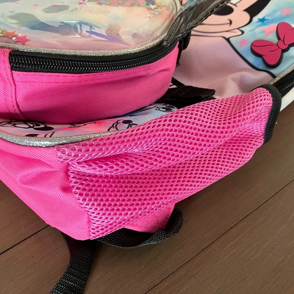 Disney Minnie Mouse Girls Backpack, Lunch Box, Water Bottle & 9 Month Top - Picture 8 of 16